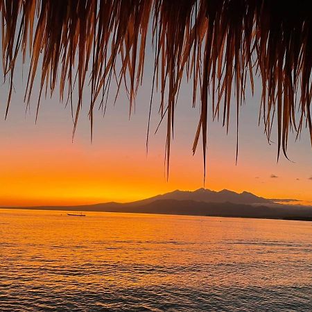 Star Bar And Bungalows Gili Air Exteriér fotografie