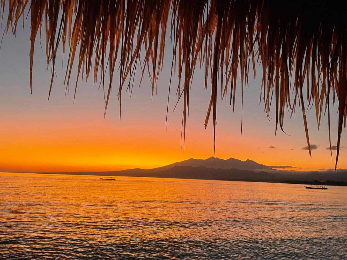 Star Bar And Bungalows Gili Air Exteriér fotografie