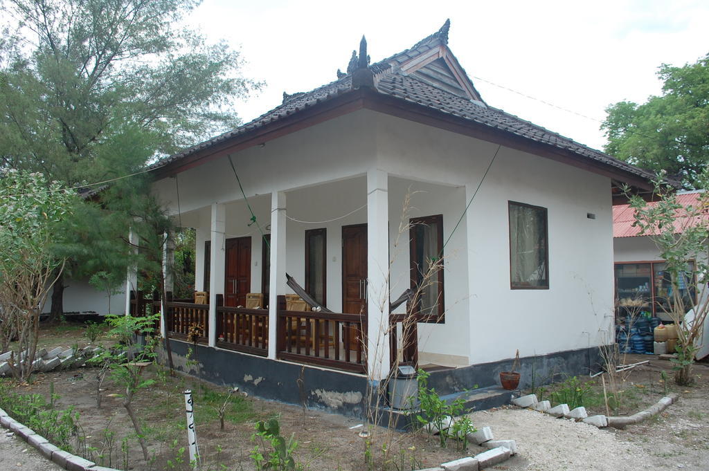 Star Bar And Bungalows Gili Air Pokoj fotografie